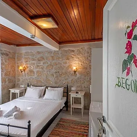 Imerek Tas Ev Alacati 3* Ciftlikkoyu