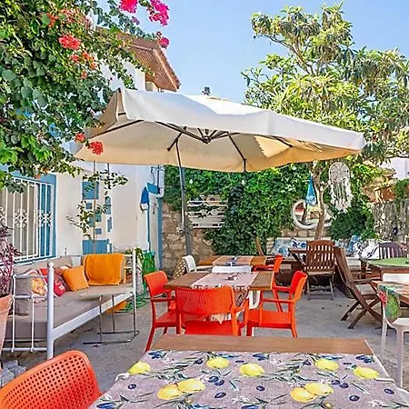 Imerek Tas Ev Alacati Hotel